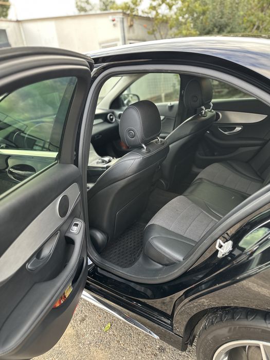 Mercedes C Class 250 4matic biturbo 204CP