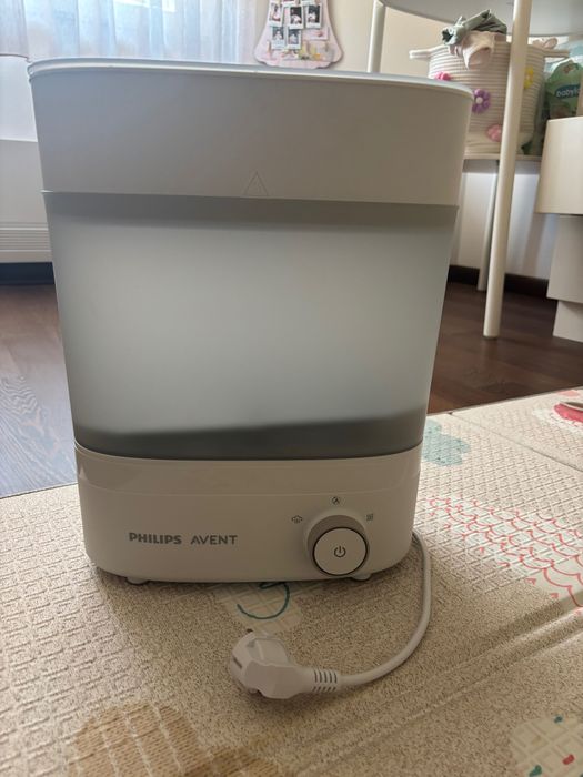 Бебешки стерилизатор Philips Avent Premium