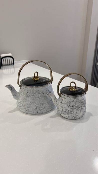 Посуда для дома. Чайники, хлебница