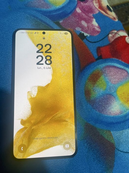 Vand/schimb de preferat cu iphone (14/15/16)samsung s22 si iphone 12 pro max 78% sanatate