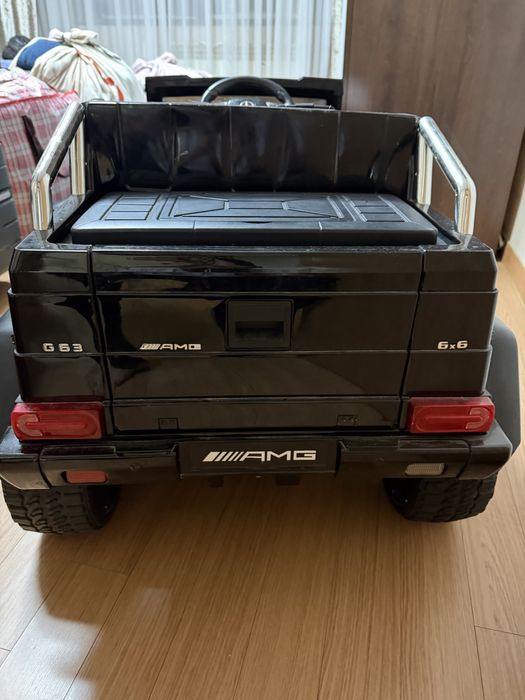 Детский электромобиль