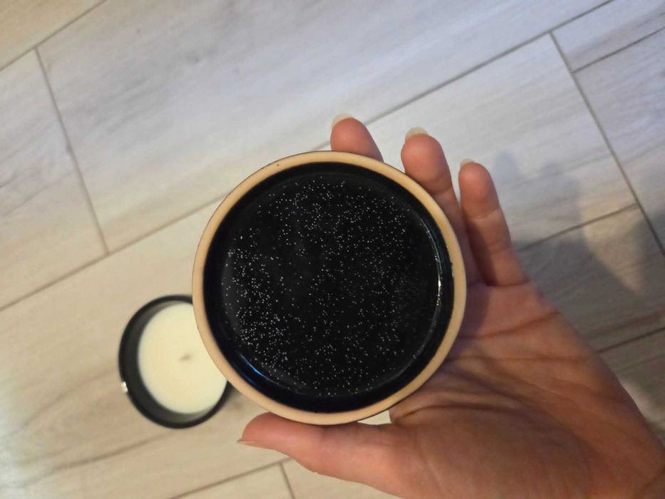 Zara Home  свещ - BASILICUM запазена