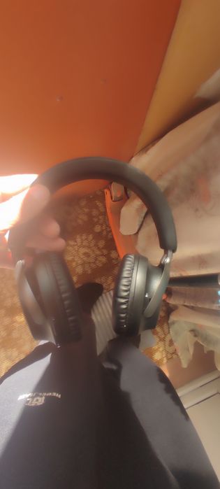 Продам наушники celebrat