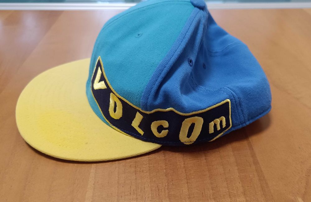 Volcom-Много Запазена