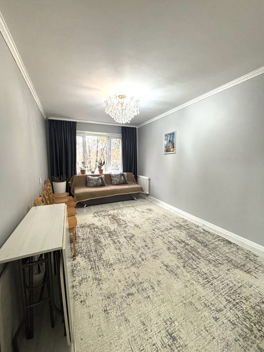 Продается 2хком 4 микрорайон 1/6