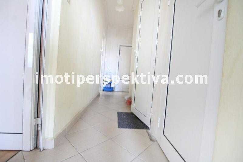 Продава се Тристаен апартамент в Пловдив, Кючук Париж - 89 кв.м за 1572 €/кв.м - Снимка #7