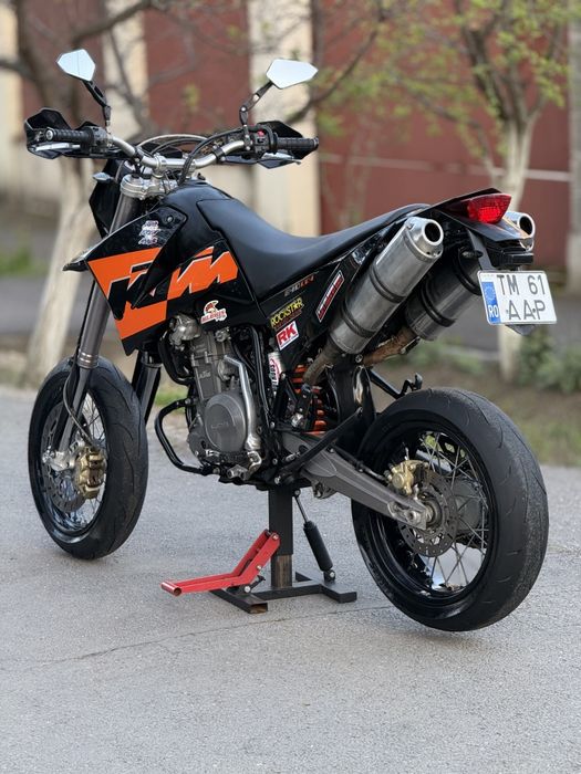 Vând KTM 640 SuperMoto/Enduro/Pornire buton/Înmatriculat/HIGH FLOW/Tobe Leovince/2900€neg!