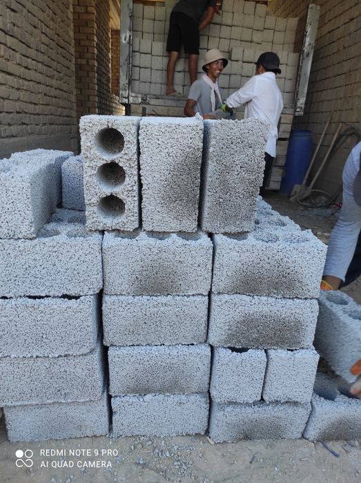 Shlakablok 31:15  1400