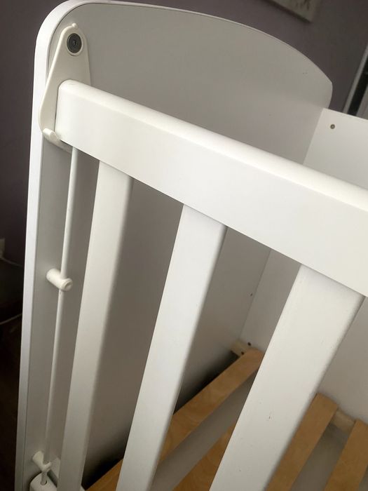 Бебешко креватче и матрак