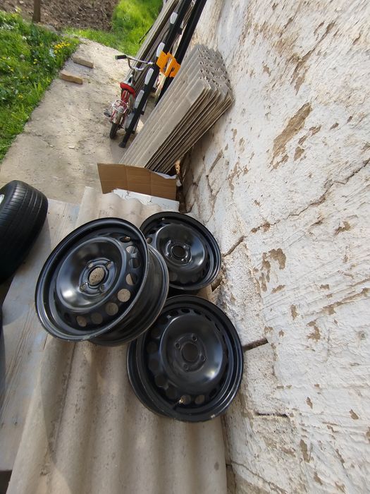 Срочно сотилади Kobolt R14 diskalar sotiladi.