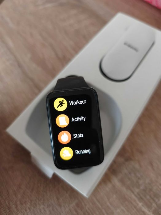 Смарт гривна/часовник Xiaomi Smart Band 7 Pro