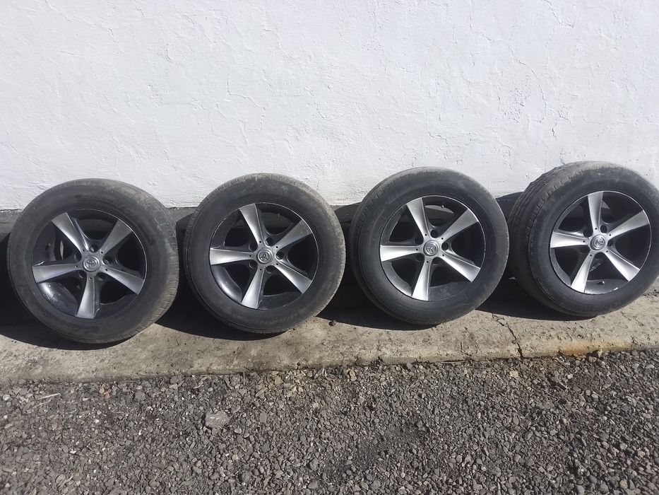 Продам колеса на Камри