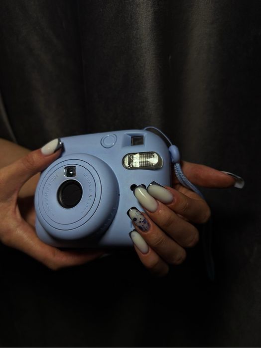 Модель на маникюр