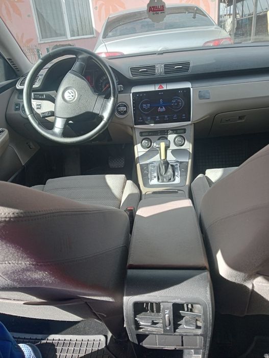 Închirieri auto BMW SKODA PASSAT