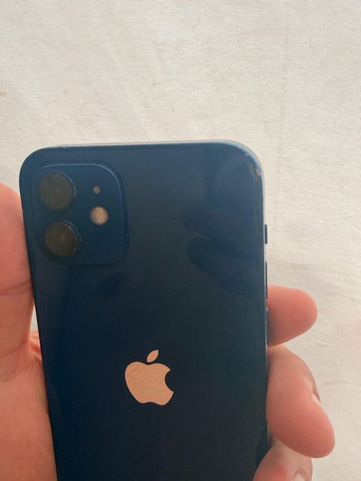 Айфон 12 с гарантией