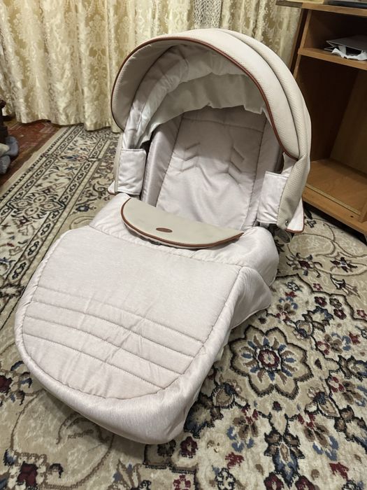 Десткая коляска bebe mobile