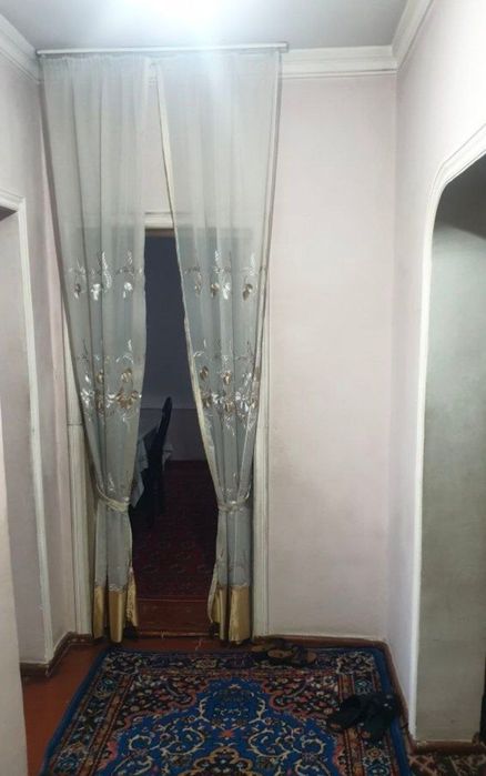 Продается квартира Юнусабад 12кв 4/7/9