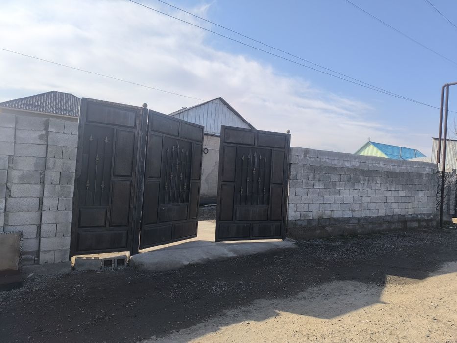 Продается дом 4-х комнатный, на 5 сотток