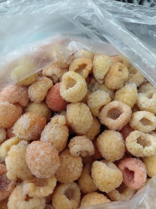 Продам малину мороженную