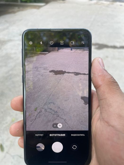 Samsung s10e еш жері ауыспаған