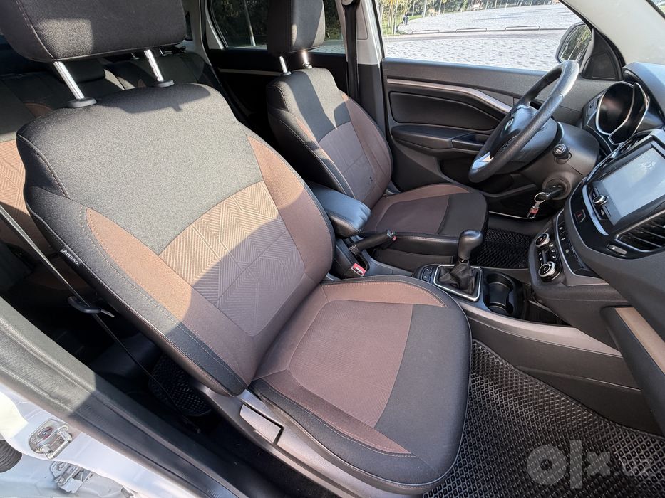 Lada Vesta 1.6 механика фул позиция