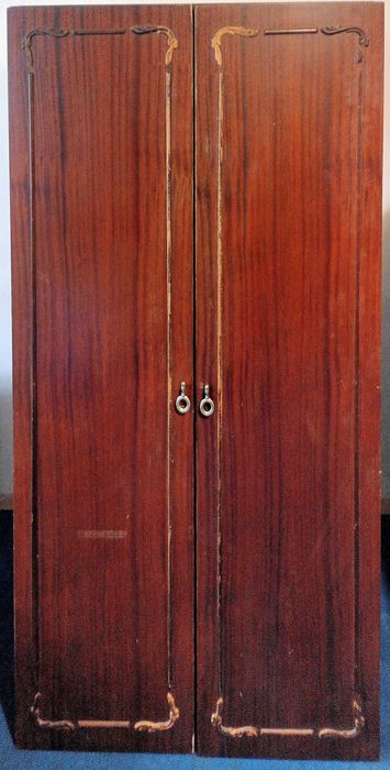 Подарявам легло и другите мебели на снимките