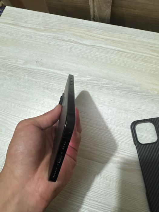 iPhone 16 Pro Max Black