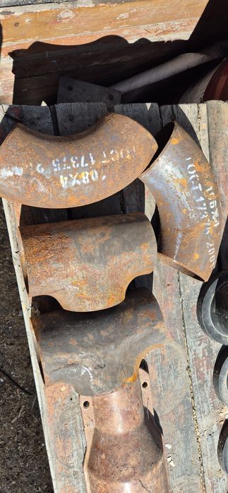 Продам отводы и тройники д.100 сталь