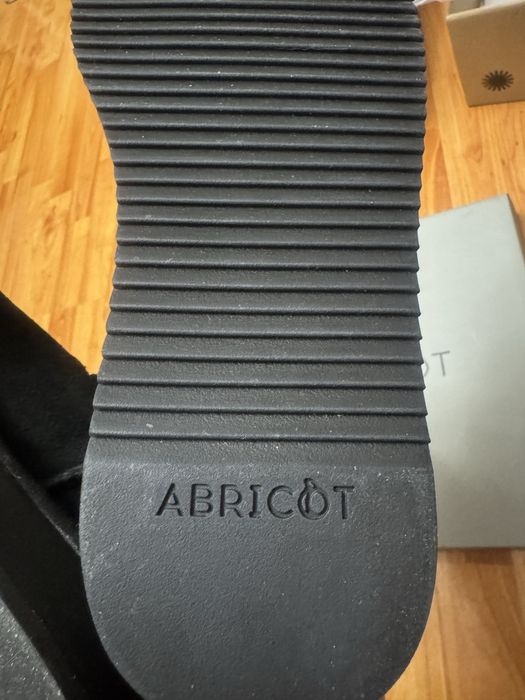 Ugg ботинки автоледи и угги Abricot