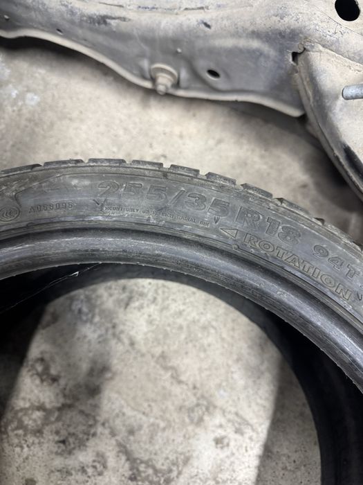 Резина зима 235/40/18