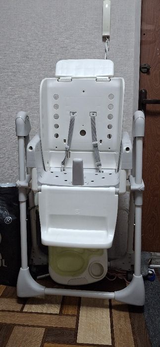 Стульчик для кормления детский