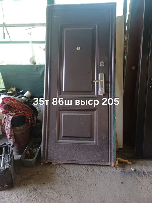продам входную дверь