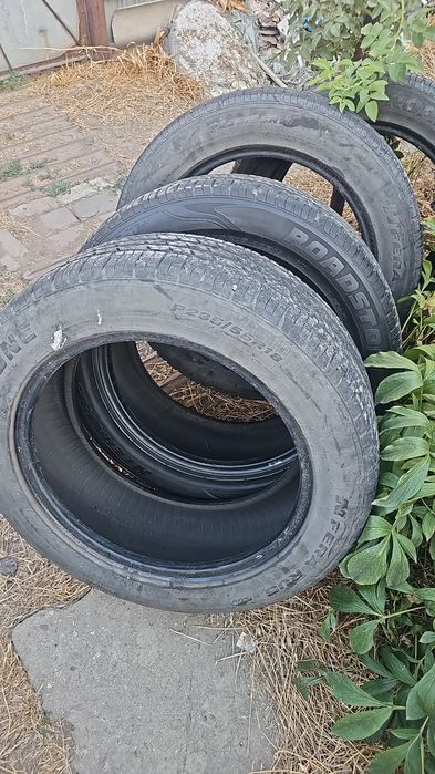 Продам шины 235.55.R18