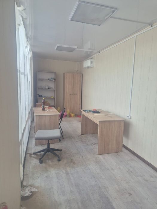Продам 2 контейнера утепленных