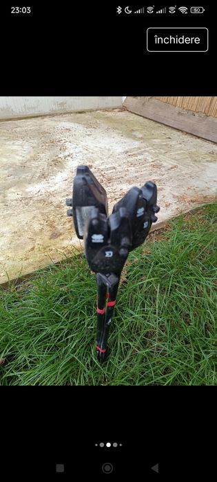 Suporti pescuit cu 3 avertizori – funcționali Delphin