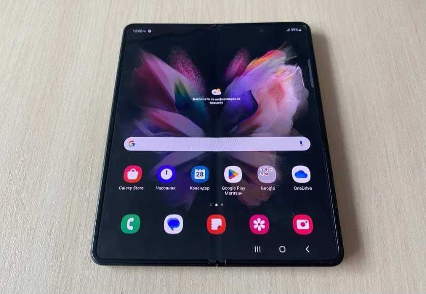 Samsung Z fold 3