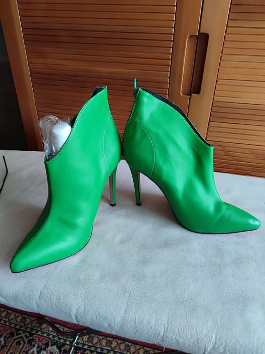 Ботильоны новые ис.кожи р.41