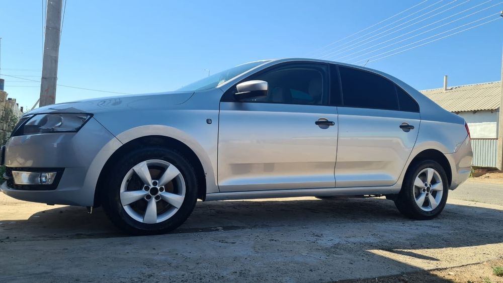 Продам шкоду рапид