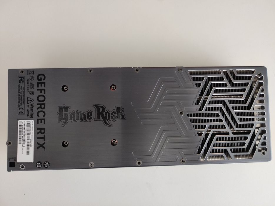 GeForce RTX 4090 24gb Game rock ( cooler + heat sink)
