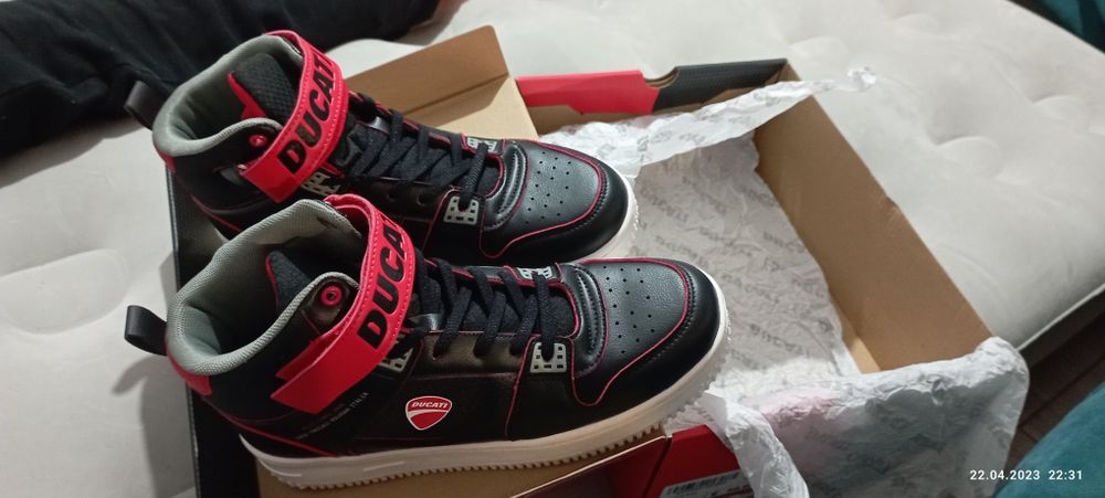 adidași băieți Ducati