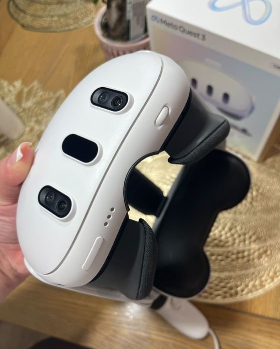 Meta Quest 3 – VR 128GB Stare foarte buna