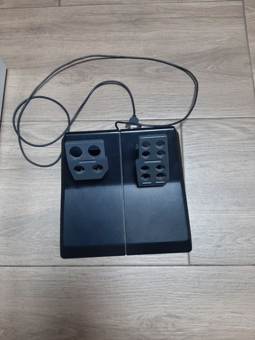 Volan pentru jocuri PC