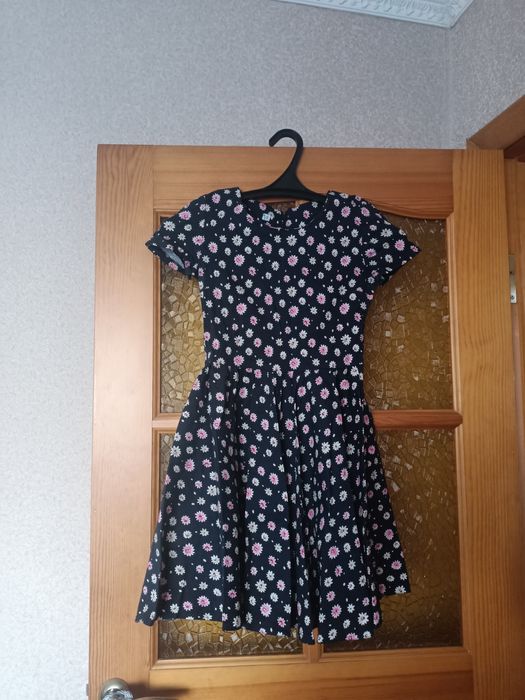 Продам разные платья