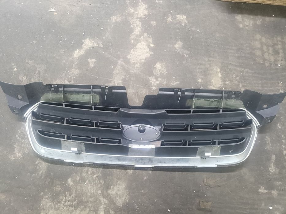 Решетка на Субару Оутбек