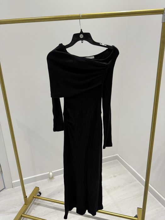 Платье трикотажное