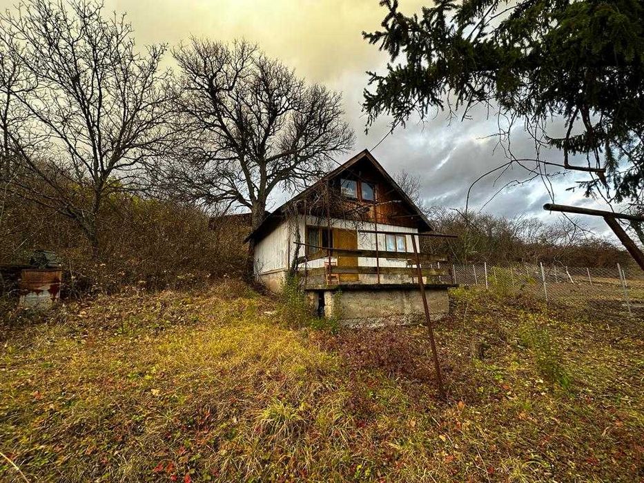 Продава се Къща в Божурище - 34 кв.м за 1148 €/кв.м - Снимка #1