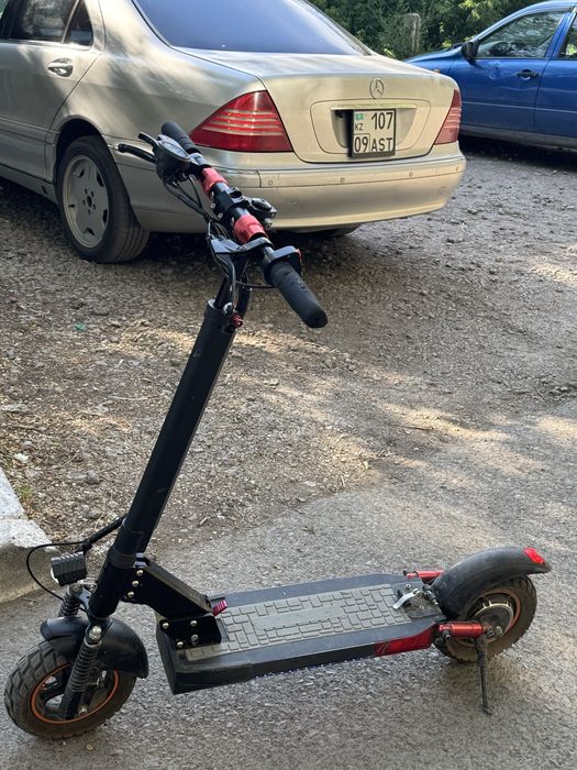 Электросамокат Kugoo M4 Pro