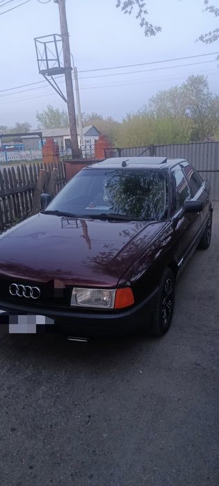 Продам Ауди 80 б3. В хорошем состоянии.