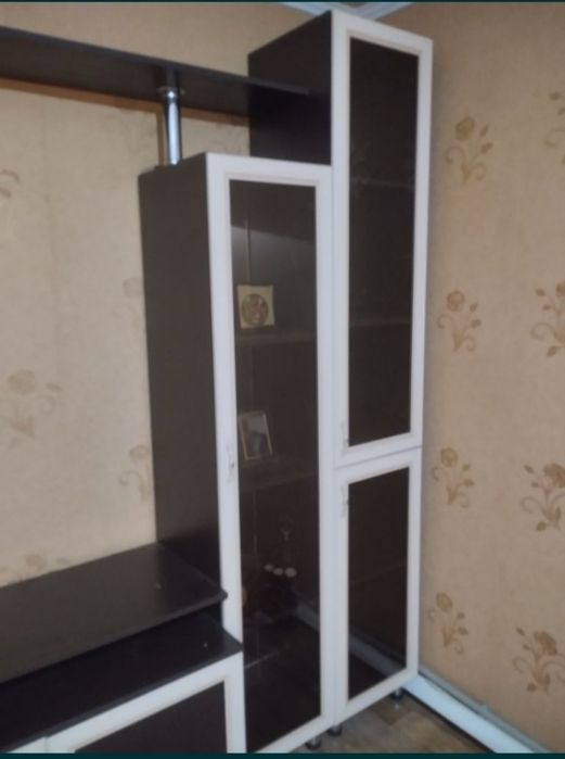 Продам стенку в гостиную