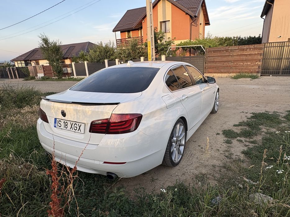 BMW 5 Series 2012 — imagine 4